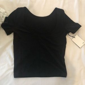 Black shortsleeved crop top from Aritzia